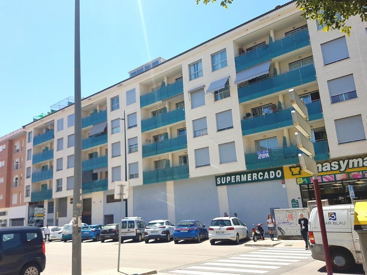 Edificio Vesta En Playa De Gandia Lägenhet Exteriör bild